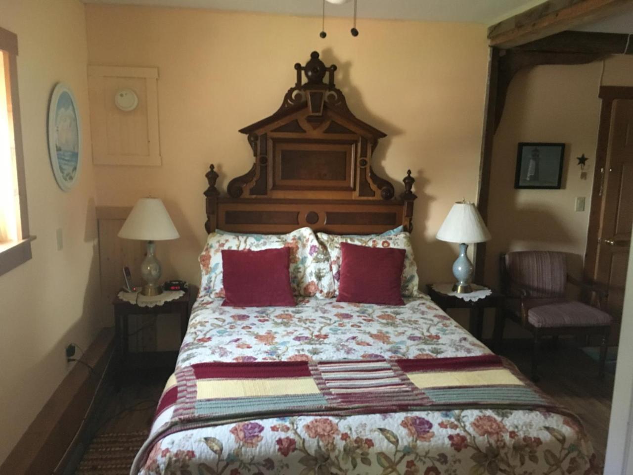 A Country Home Inn The City Charlottetown Exteriör bild